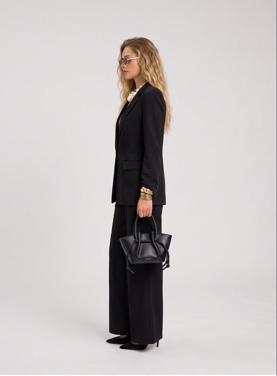Women's Elegant Blazer and Trousers Set | Chic Modern Outfit Black