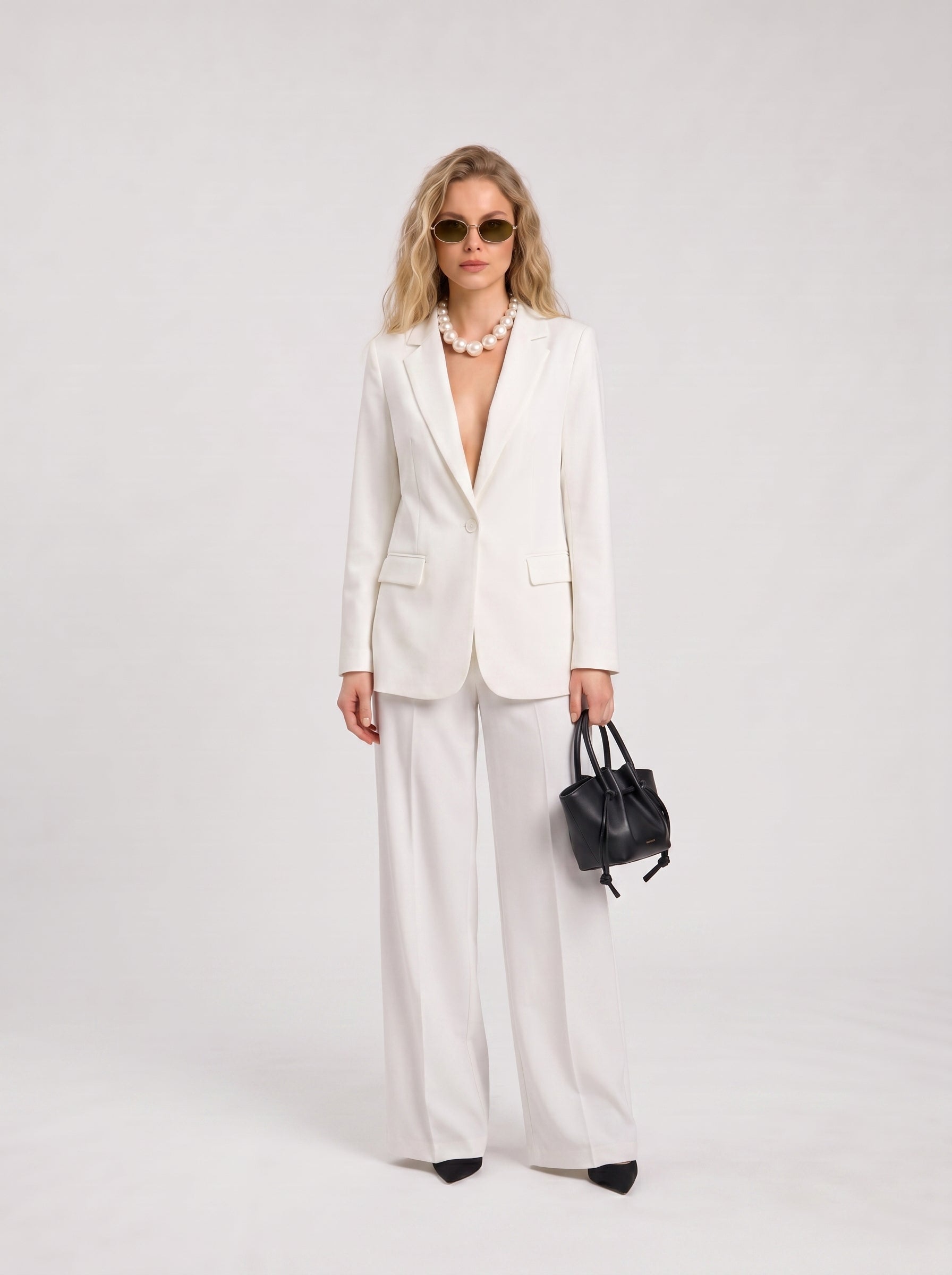 women white blazer trousers set